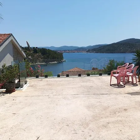 Apartamento Indira *